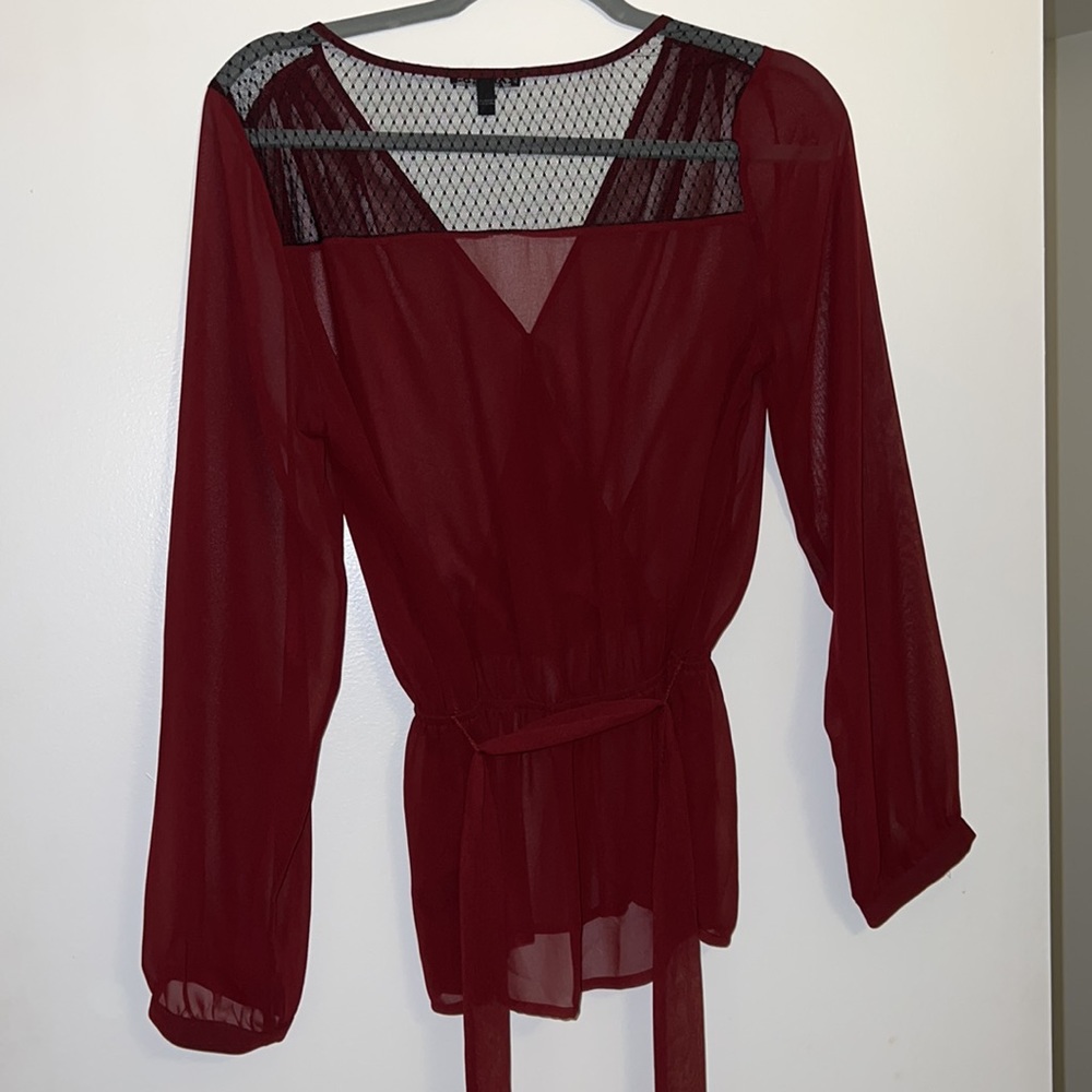 Express Blouse - Picture 5 of 5